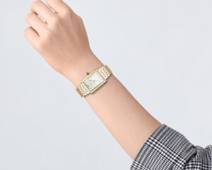 Gant G173002 Kadın Kol Saati – Dikdörtgen Kasa, Altın Renk Çelik Kordon, Şık ve Zarif Tasarım