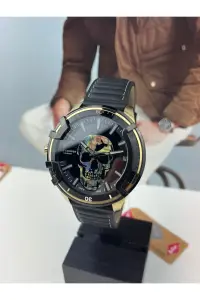 Lee Cooper LC07588.151 Erkek Kol Saati | 48 mm Kafatası Tasarımlı Siyah Kadran, Altın Detaylı Çelik Kasa, Deri Kordon