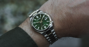Citizen NJ0200-50X Erkek Kol Saati | 37 mm Paslanmaz Çelik Kasa, Yeşil Kadran, Otomatik Mekanizma
